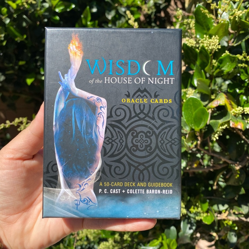 Wisdom of the Night Oracle Deck